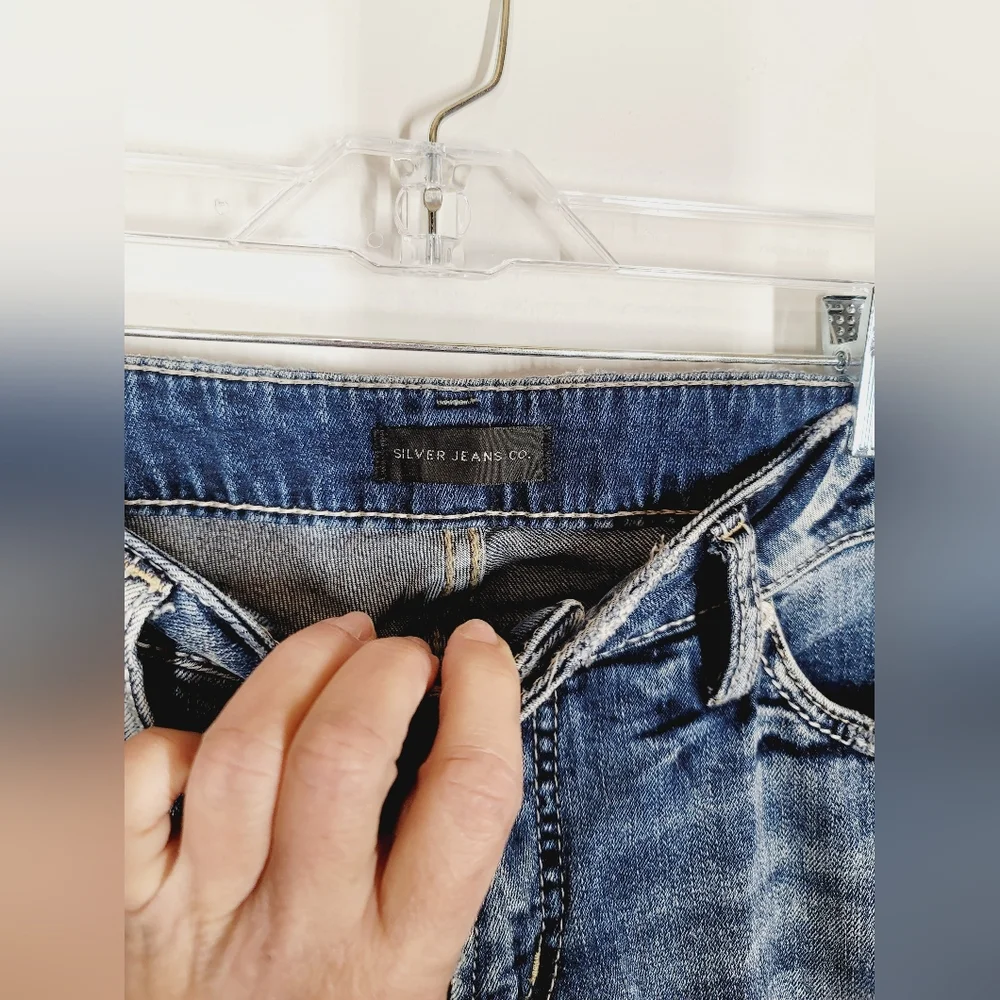 Silver Jeans Suki Bootcut Jeans, Size 30 - Picture 3 of 5